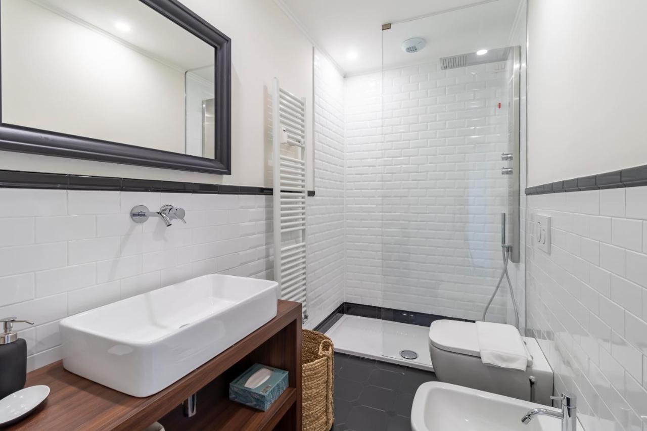 Luxury Apartment - Soperga 2 มิลาน ภายนอก รูปภาพ